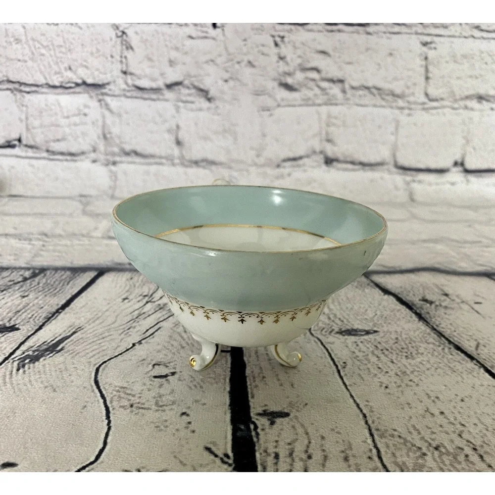 Vintage Hand Painted Rose Motif Japan Blue‎ Porcelain Teacup Gold Accents